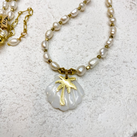 Shell Vacation Freshwater Pearl Necklace - SAMPLE